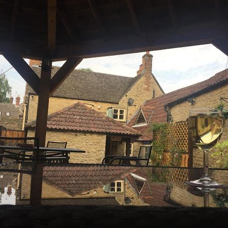 فندق The Radnor Arms ملمسبوري المظهر الخارجي الصورة